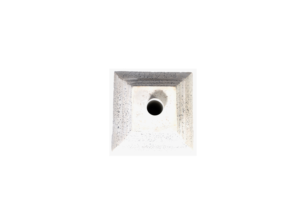 Base para  sombrilla  Nirvana  color  blanco 32kgs.