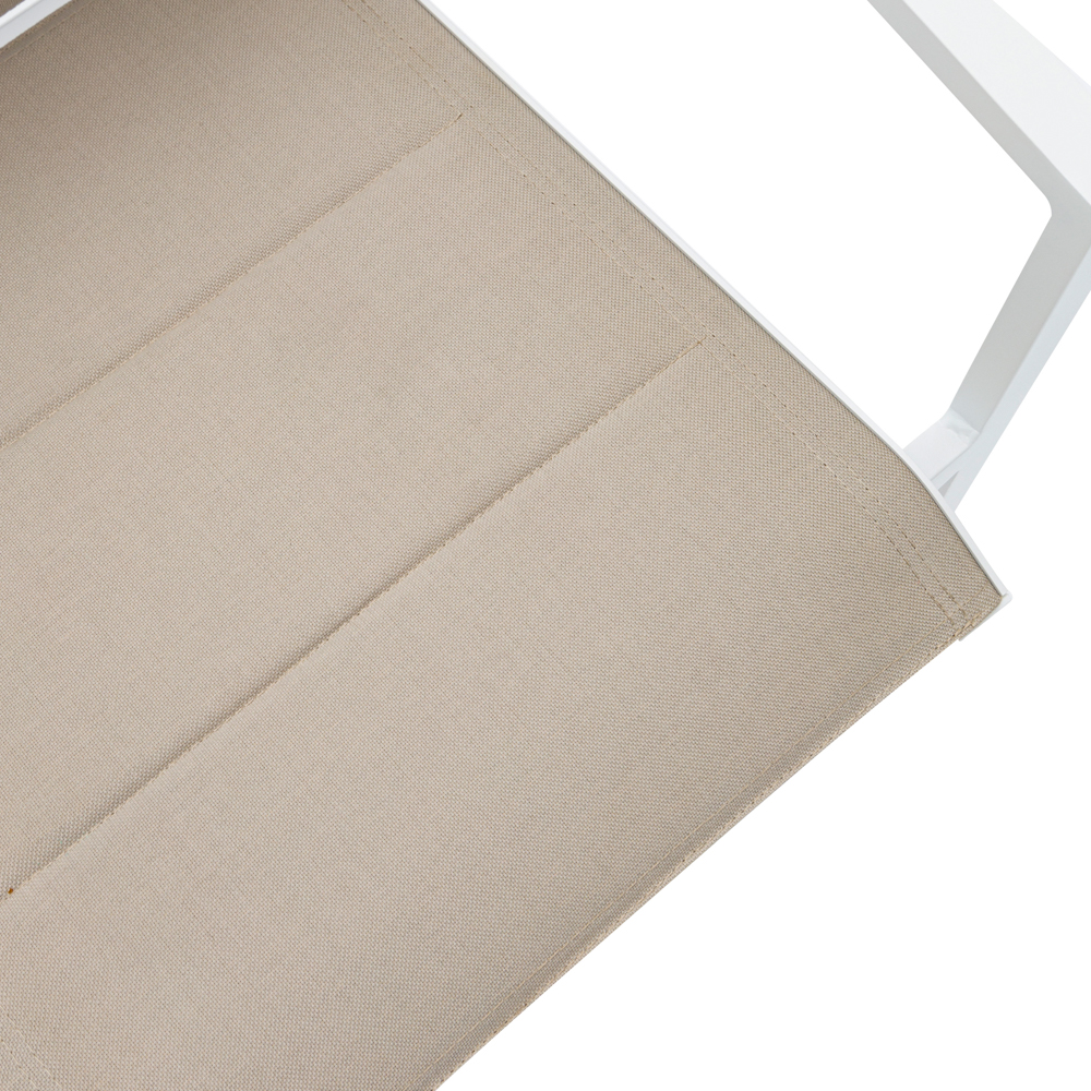 Sillon de  comedor ORICK aluminio blanco y textil taupe