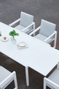 sillon de comedor Onix. Aluminio blanco y cojineria gris claro