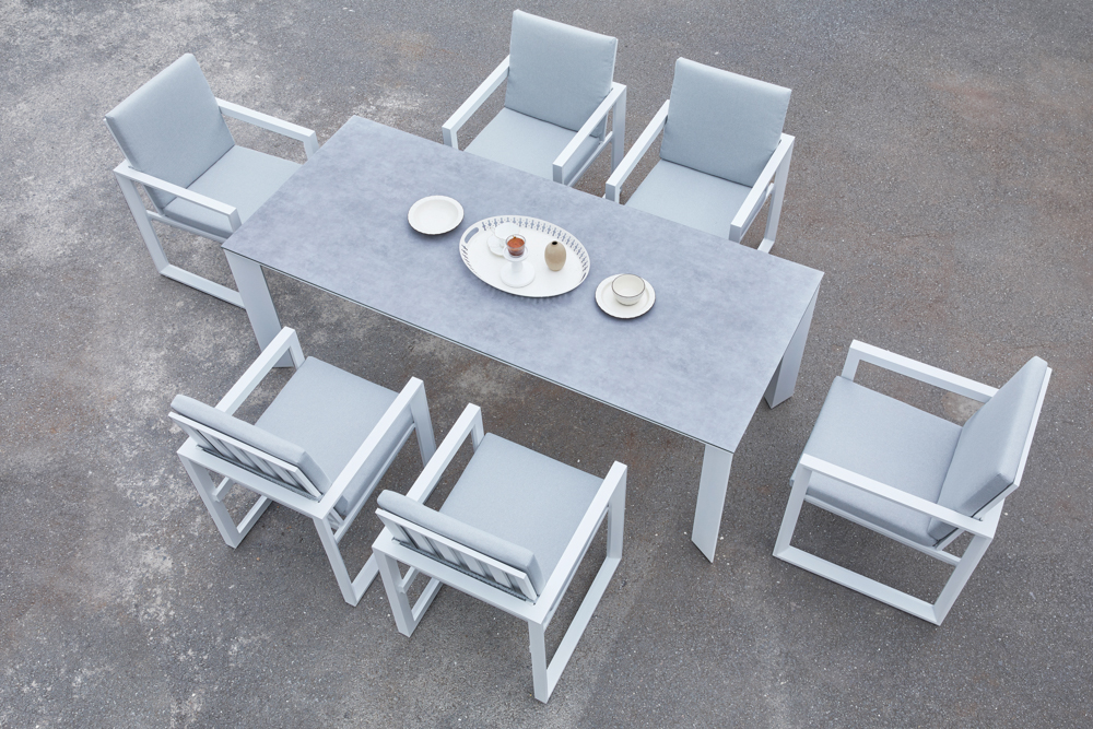 Mesa de comedor Onix 210*90cm. Alu blanco cristal ceram. Gris claro
