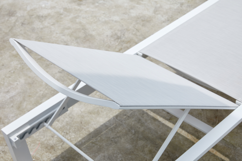 Tumbona Onix aluminio blanco textilene gris claro