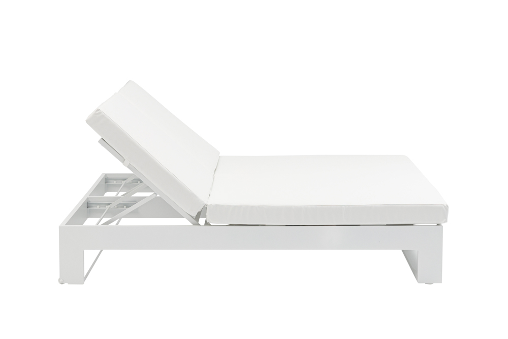 Daybed Niland. Aluminio blanco y tejido nautico blanco