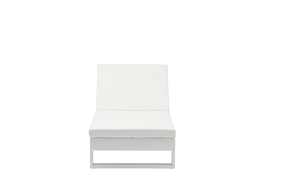 Tumbona Niland. Aluminio blanco y tejido nautico blanco