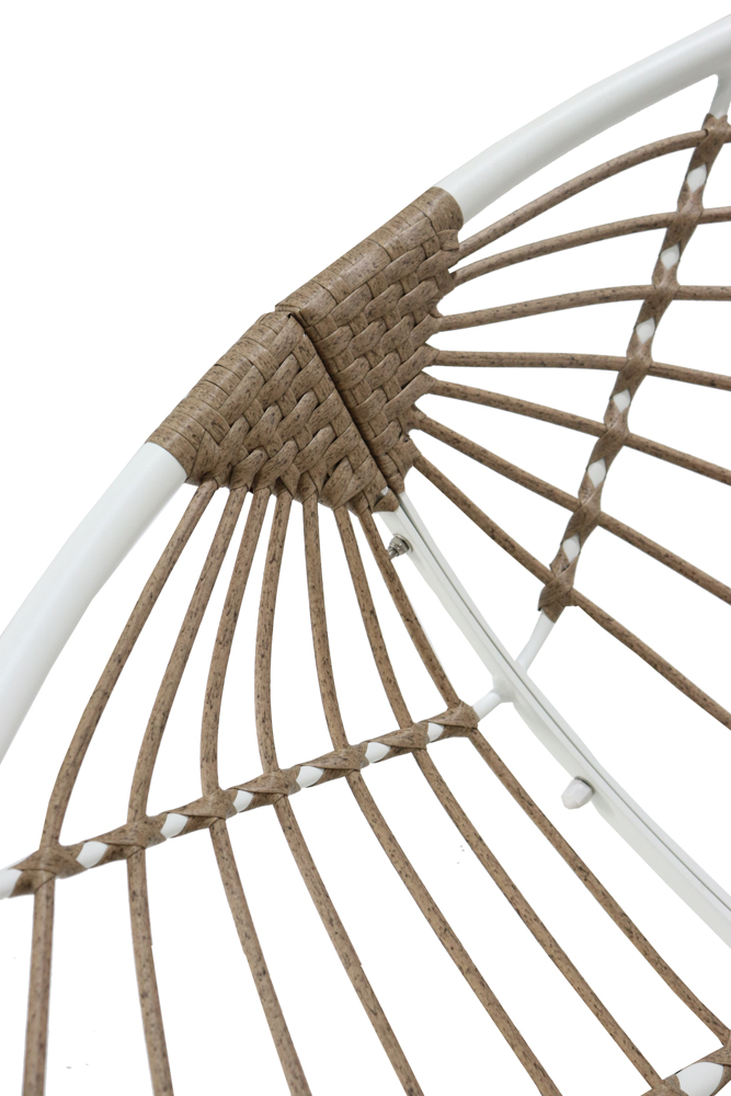 Butaca balancin Bely aluminio y rattan sintetico