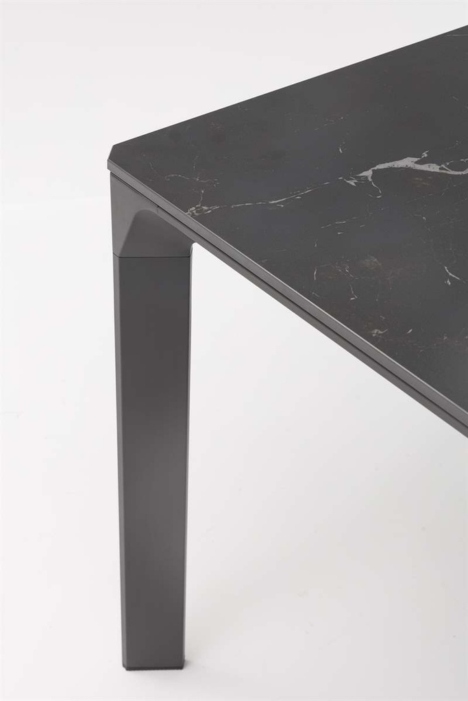 Mesa de comedor Boori 200x90 alu antracita top sint. Negro