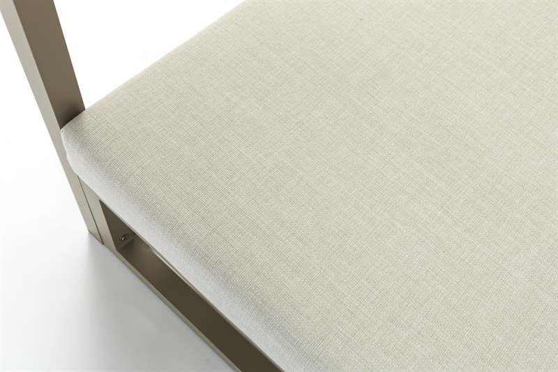 Daybed Edna Aluminio taupe y textil beige