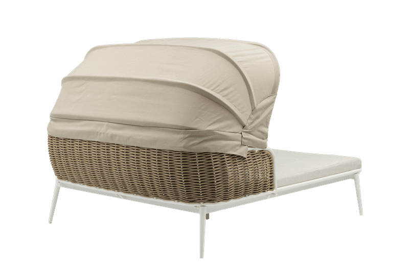 Daybed Irvine Aluminio blanco. Cuerda taupe cojin  beige. Top en textil beige claro.
