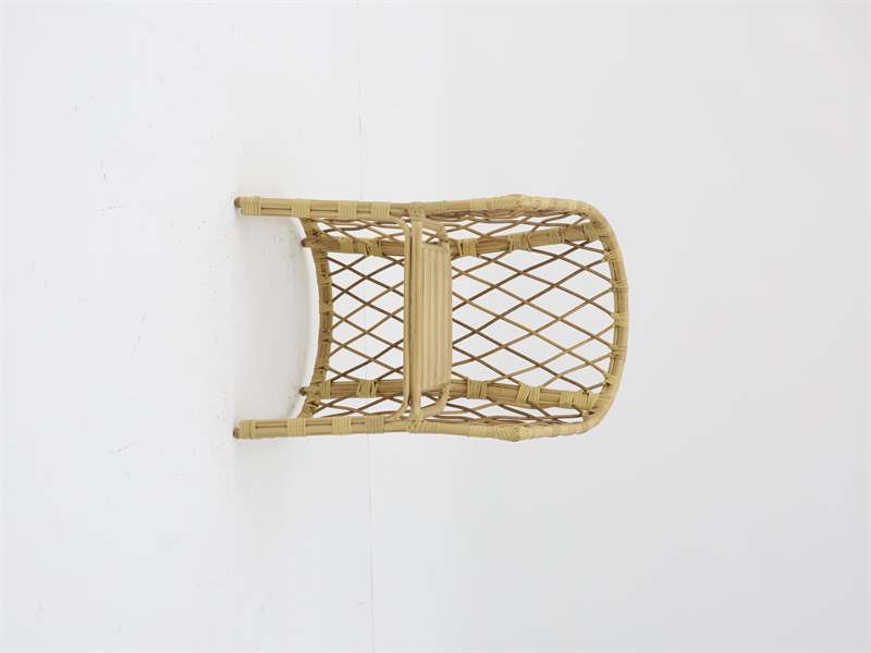 SILLA CON BRAZOS MADISON ALUMINIO EFECTO MADERA Y TRENZADO NATURAL