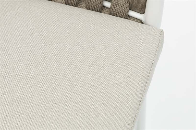 Sillon para barra de bar meridian aluminio blanco cuerda greige y textil greige