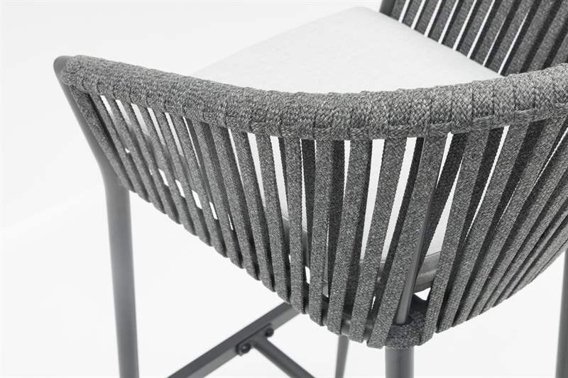 Sillon para barra de bar Ukiah Aluminio antracita. Cuerda antracita y cojin antracita