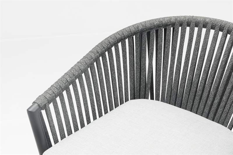 Sillon para barra de bar Ukiah Aluminio antracita. Cuerda antracita y cojin antracita