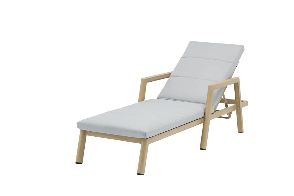 100501025 (4)_SD.webp