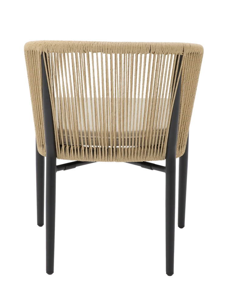 SILLA CON BRAZOS FAIRLEE ALUMINIO NEGRO  Y TRENZADO NATURAL