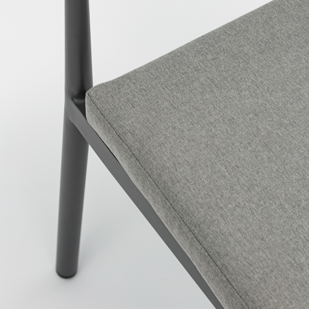 Silla de comedor Moana aluminio antracita cojin gris marino