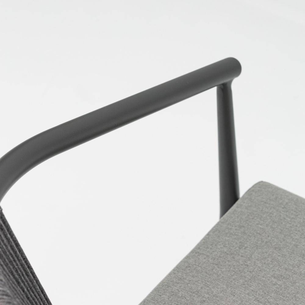 Silla de comedor Moana aluminio antracita cojin gris marino