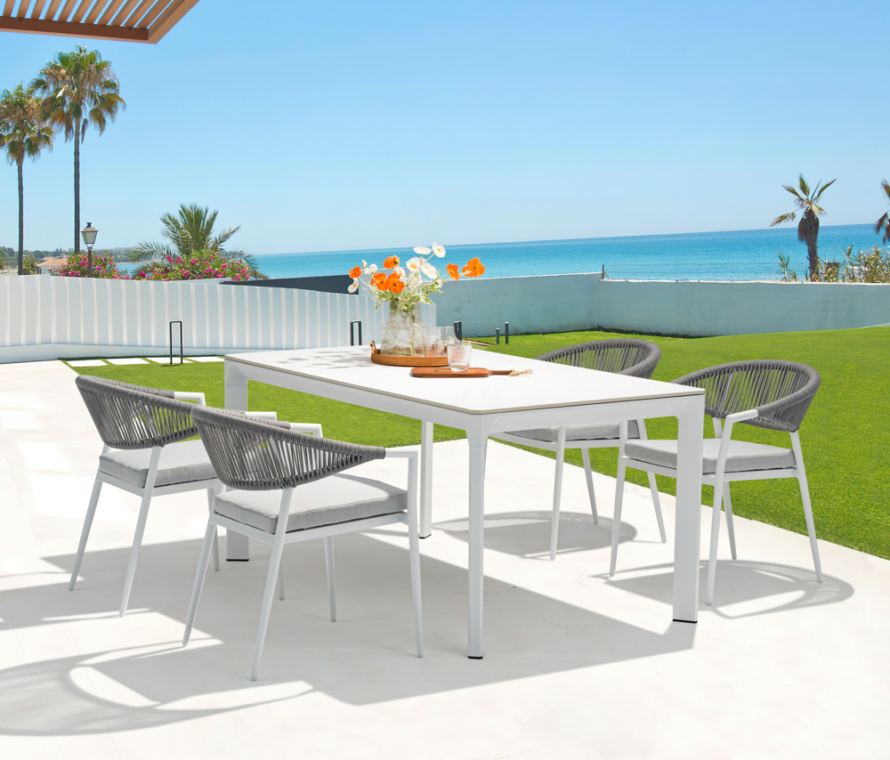 Silla de comedor Ross aluminio blanco cojin gris claro