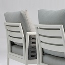 Sofa 1 plaza Walga aluminio blanco cojin gris claro
