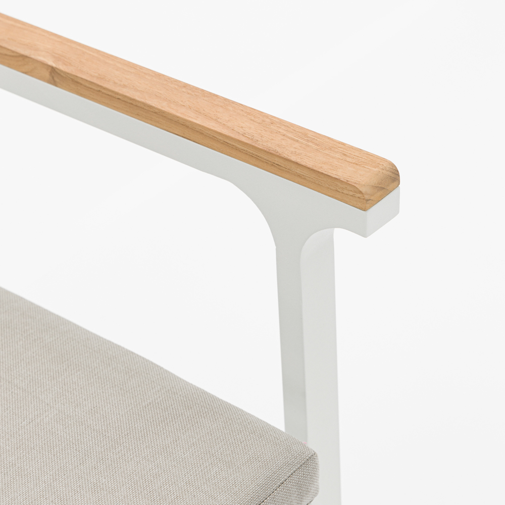Silla de comedor broome, aluminio blanco  y teca 