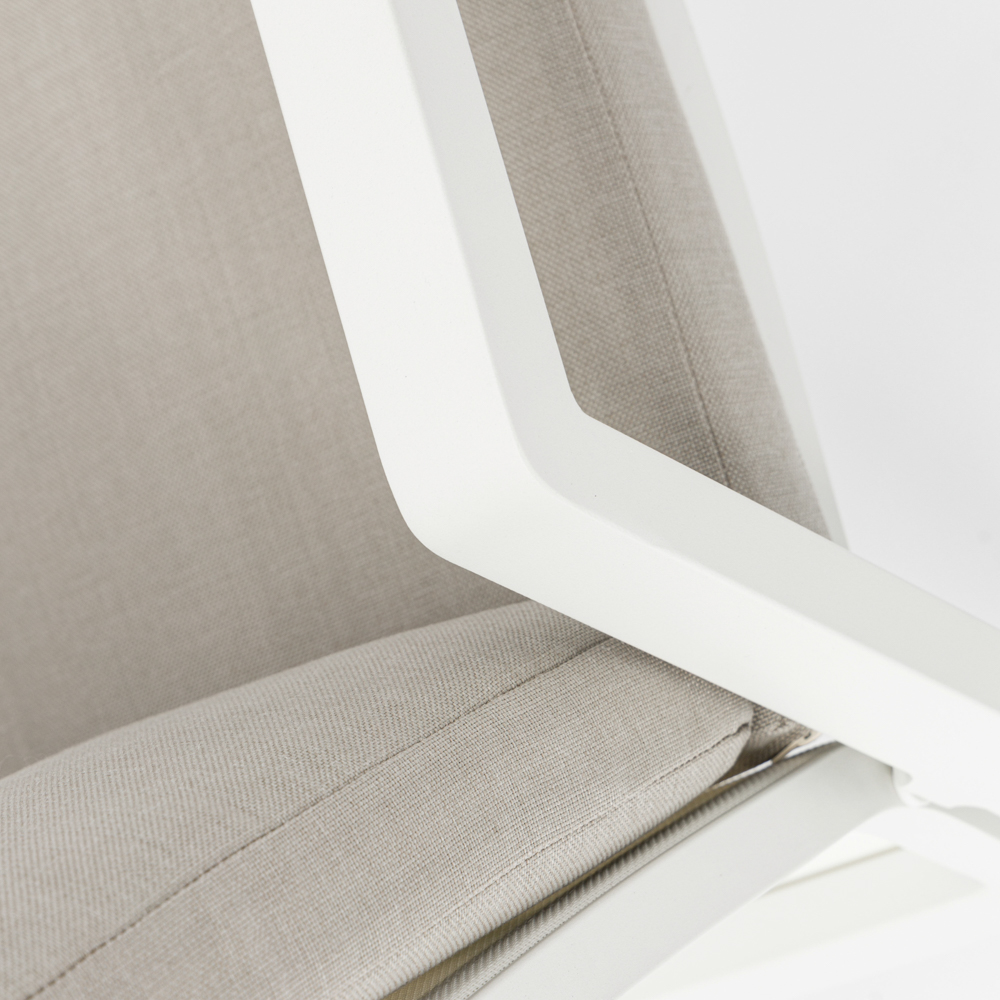 Sillon de  comedor Albury aluminio blanco