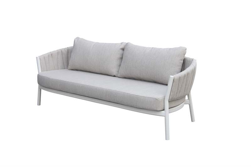 Sofá 3 plaza Attica aluminio blanco y textil gris claro