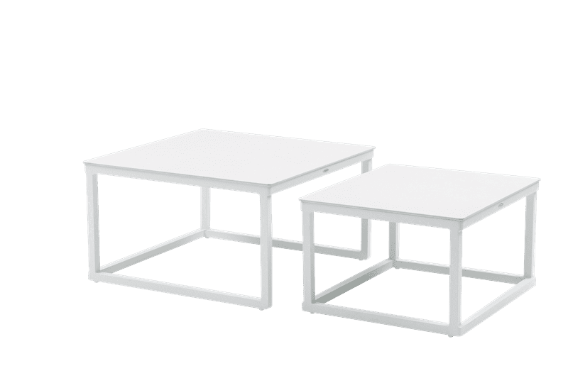 Set mesas auxiliares Silai aluminio blanco top porcelánico beige.