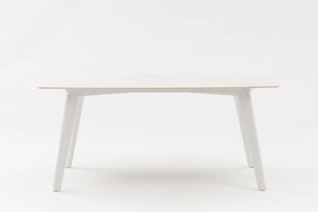 Mesa de jantar Nelayan 180x90 em alumínio branco com tampo em porcelana branca