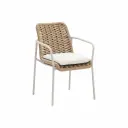 Sillon de comedor Zermatt aluminio tapioca, cuerda taupe claro y cojineria beige.